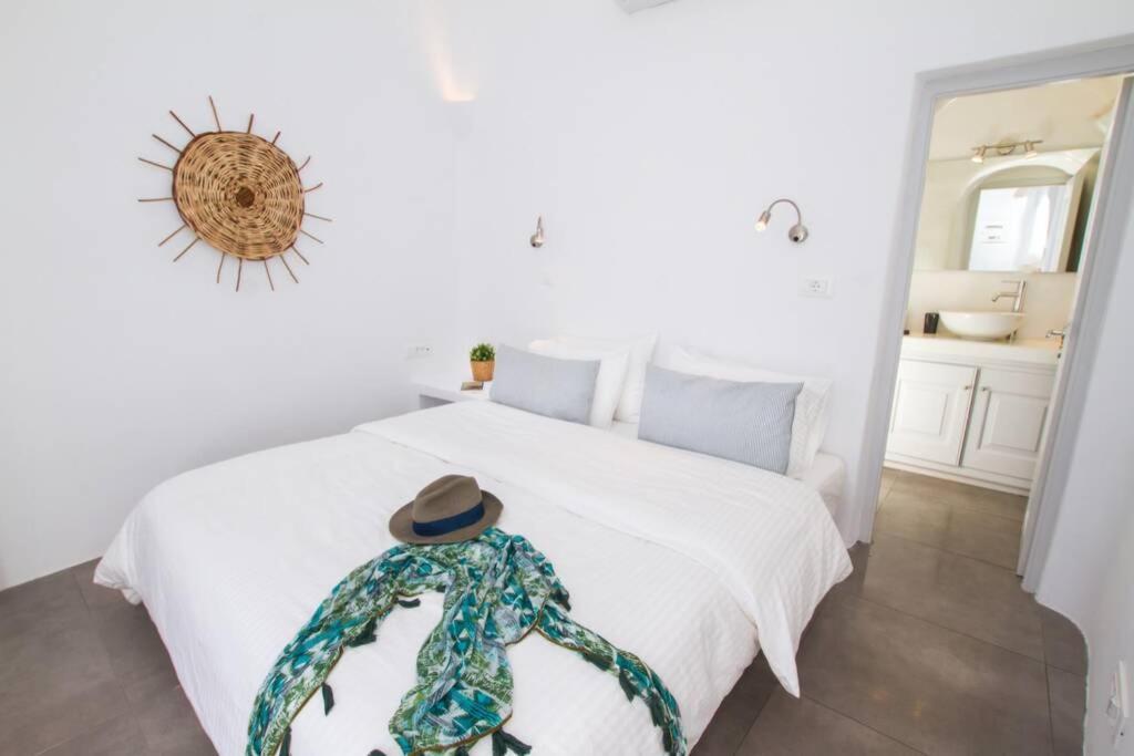 Villa Twin Cave House Oia  Esterno foto