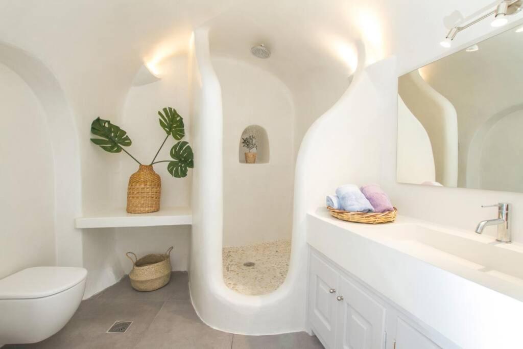 Villa Twin Cave House Oia  Esterno foto